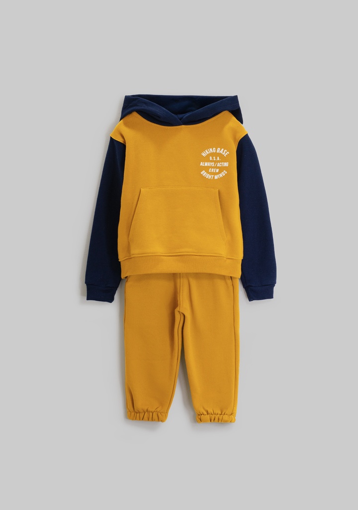 14223 Conjunto de Niño (Preventa Agosto 2026)