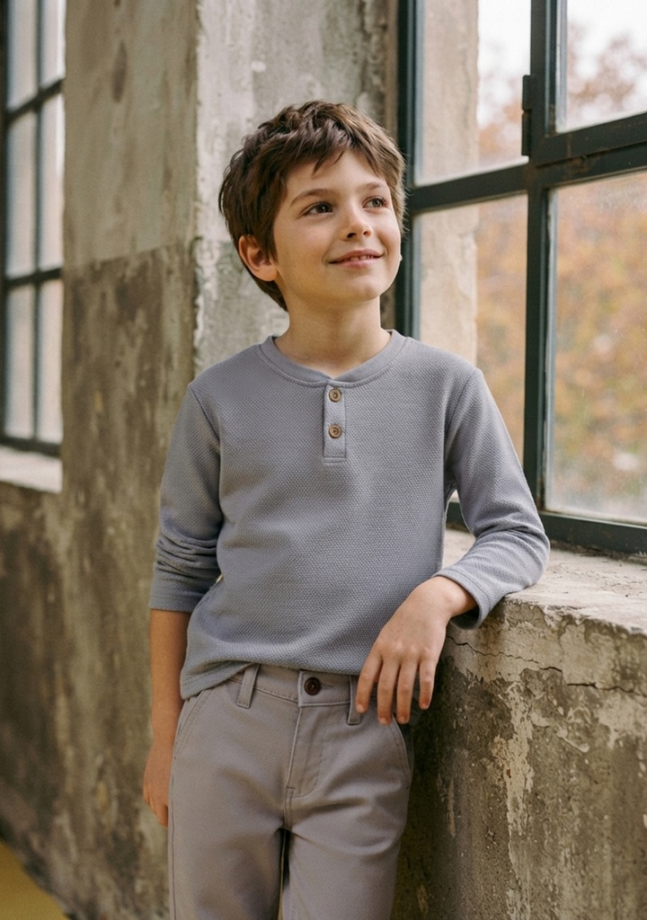 12687 Gris Playera de Niño (25D4)